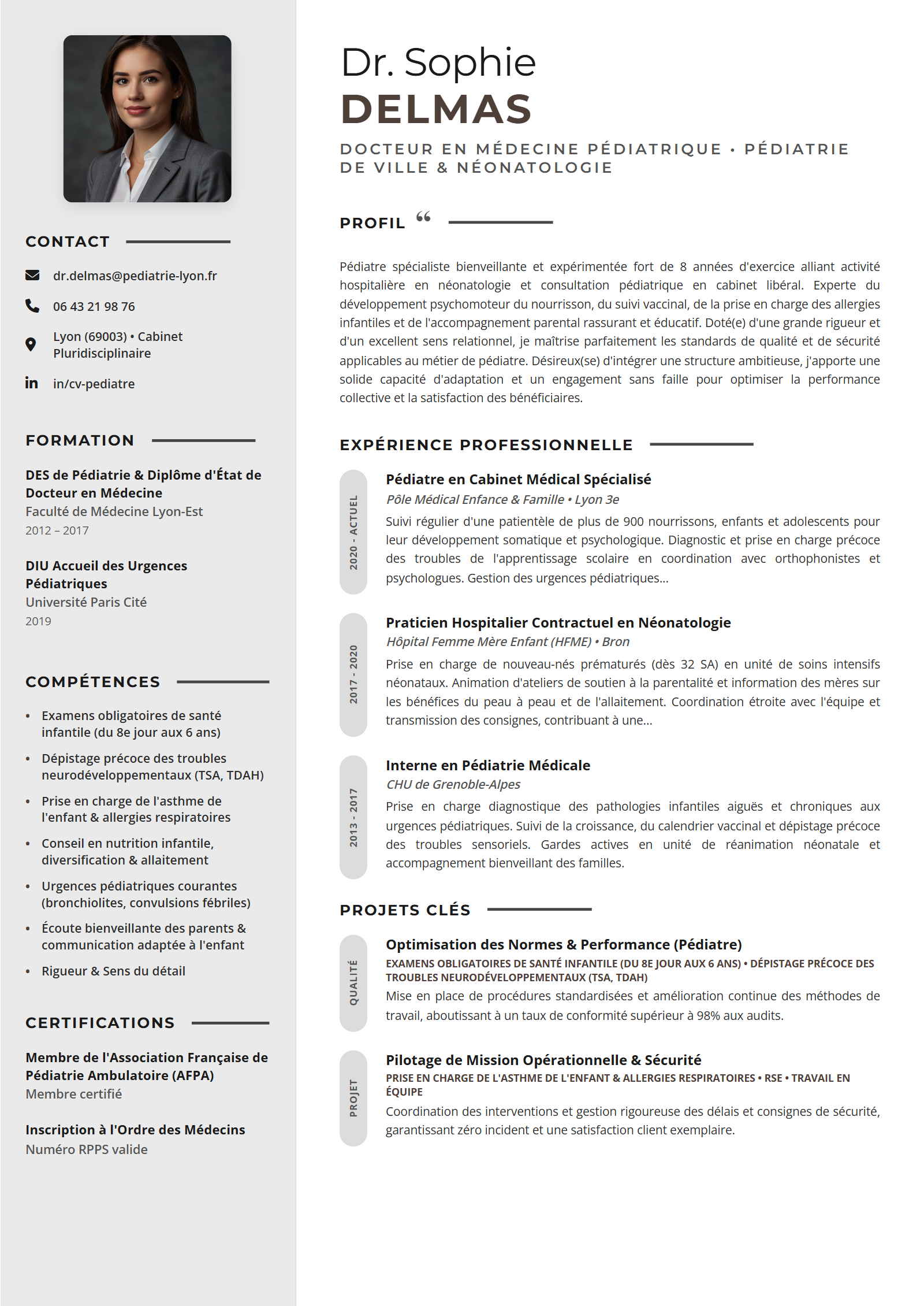 Exemple de CV Pédiatre (Modèle Professionnel - Format A4)