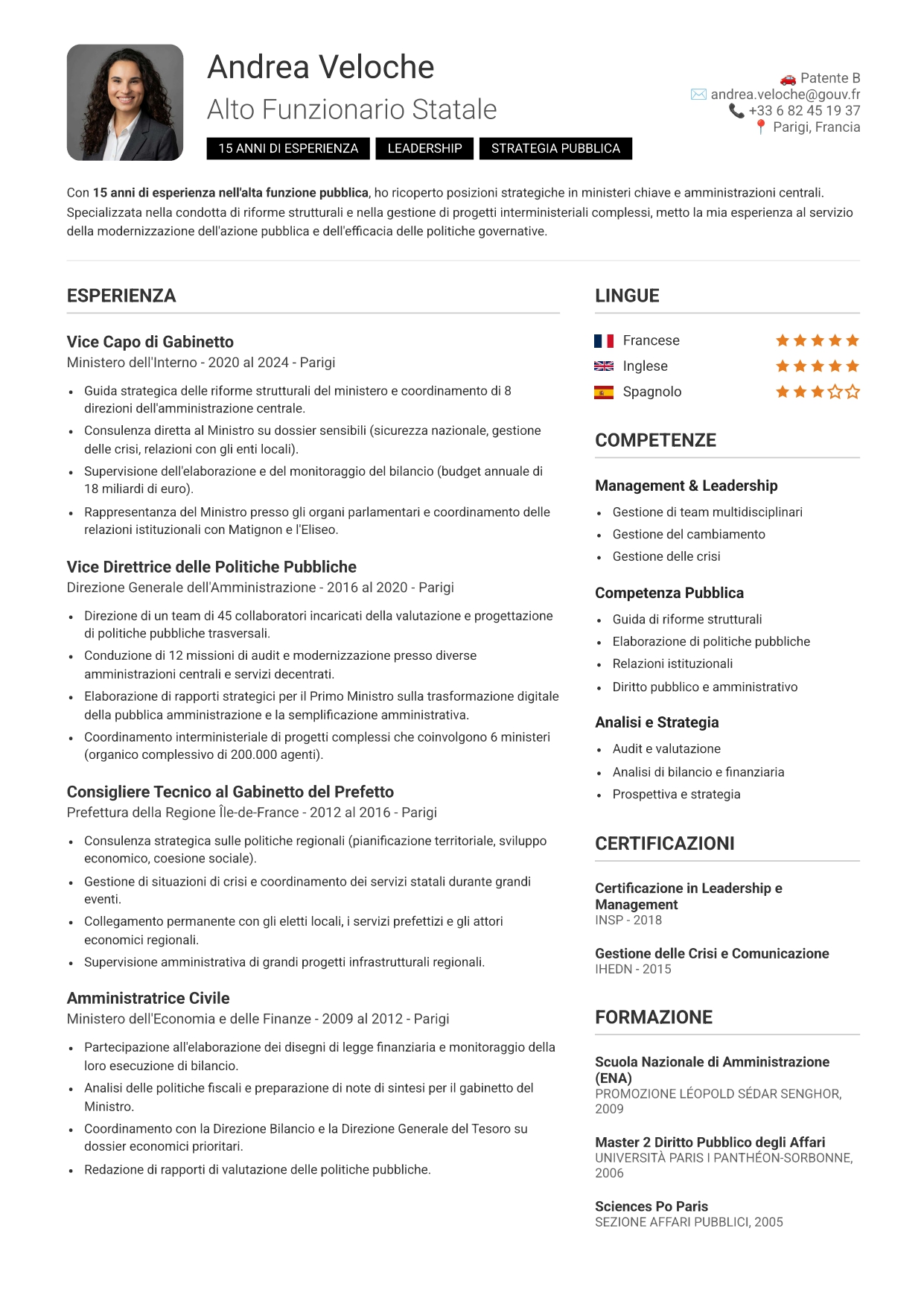 Modello di CV moderno senza foto numero 404 di CVByAI